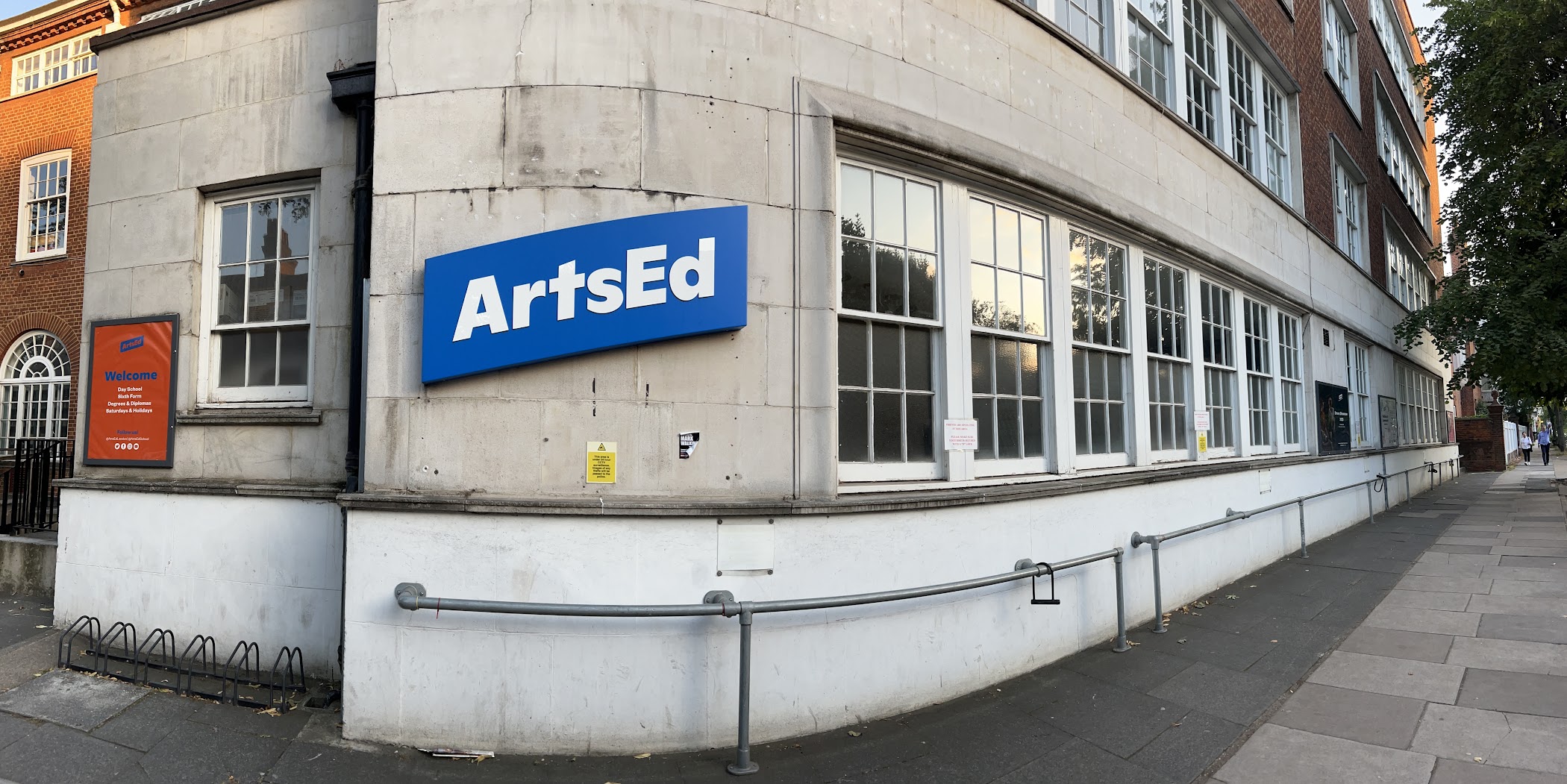 ArtsEd | UK 🇬🇧 – TortoisePath | SchoolFinder 🎓