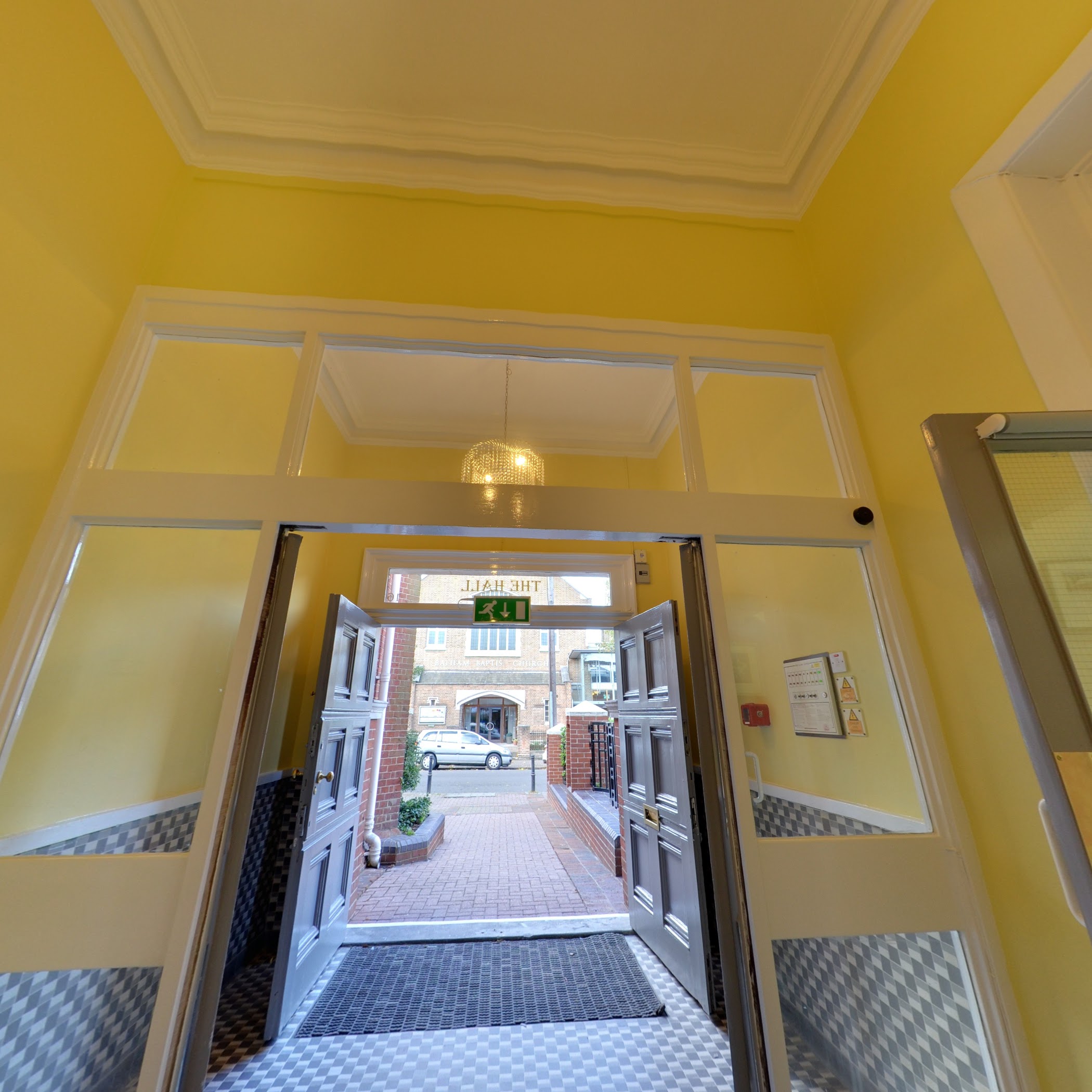 Inside Balham Library Balham Library | UK 🇬🇧 – TortoisePath | SchoolFinder 🎓