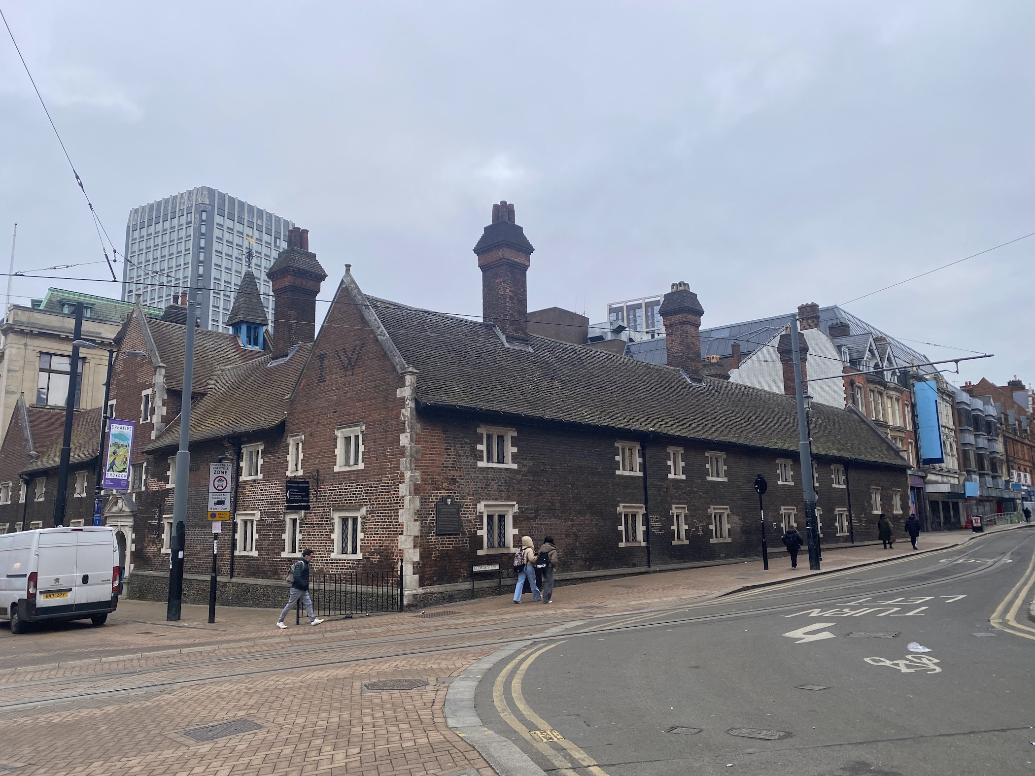Croydon Central Library | UK 🇬🇧 – TortoisePath | SchoolFinder 🎓