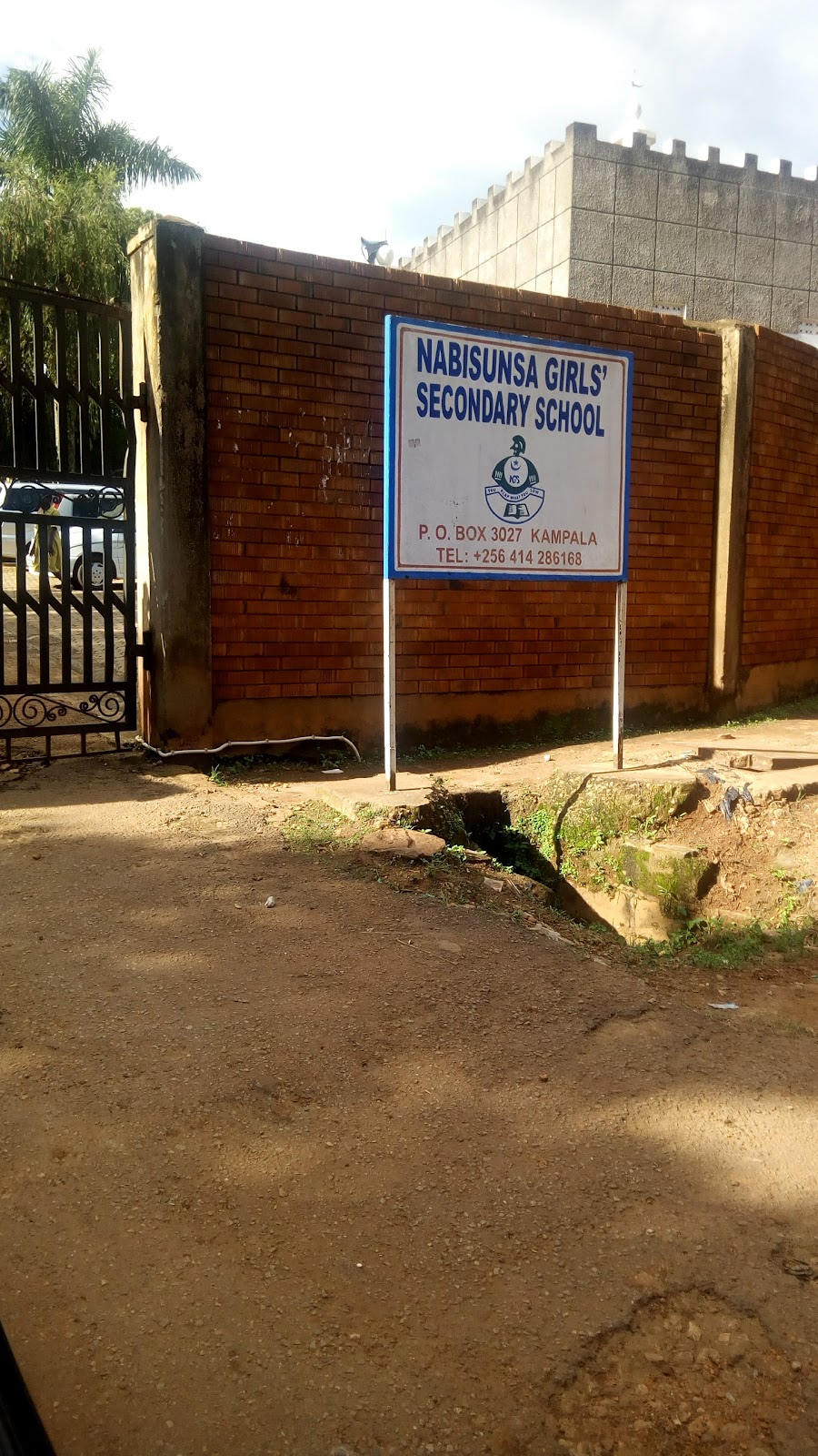 nabisunsa-girls-secondary-school-uganda-tortoisepath