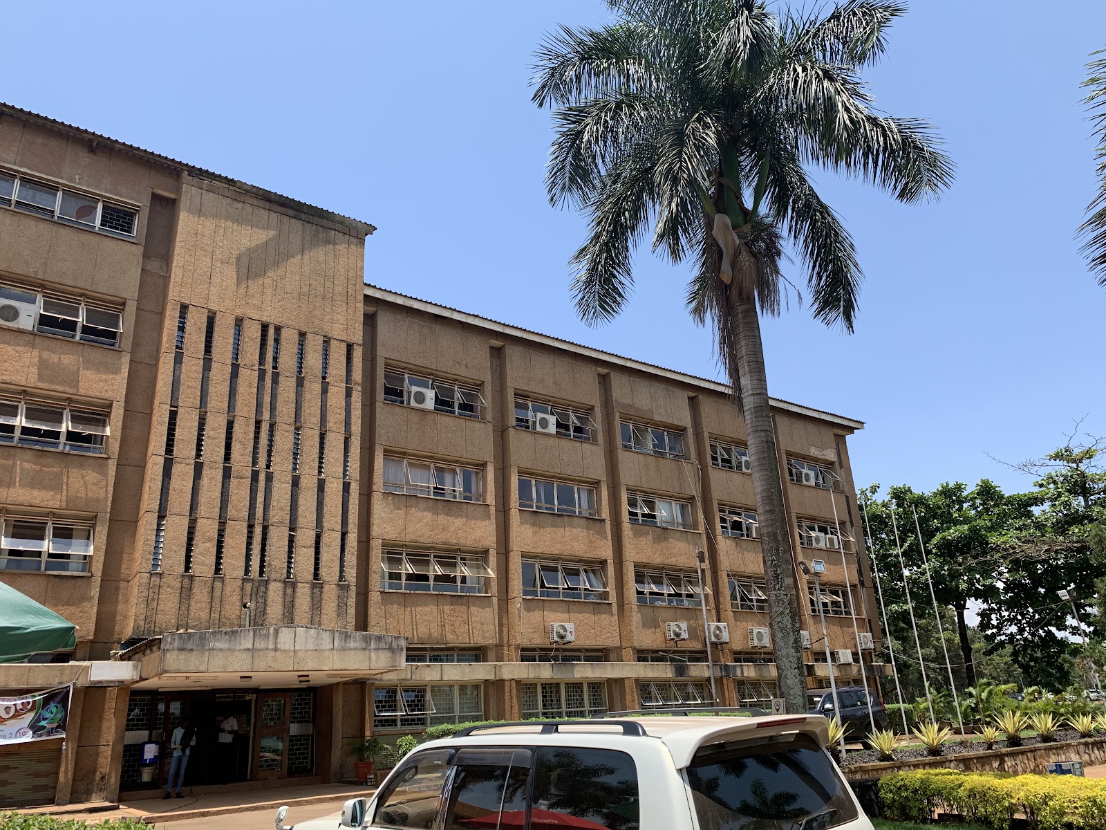 Makerere University Business School | Uganda 🇺🇬 – TortoisePath ...