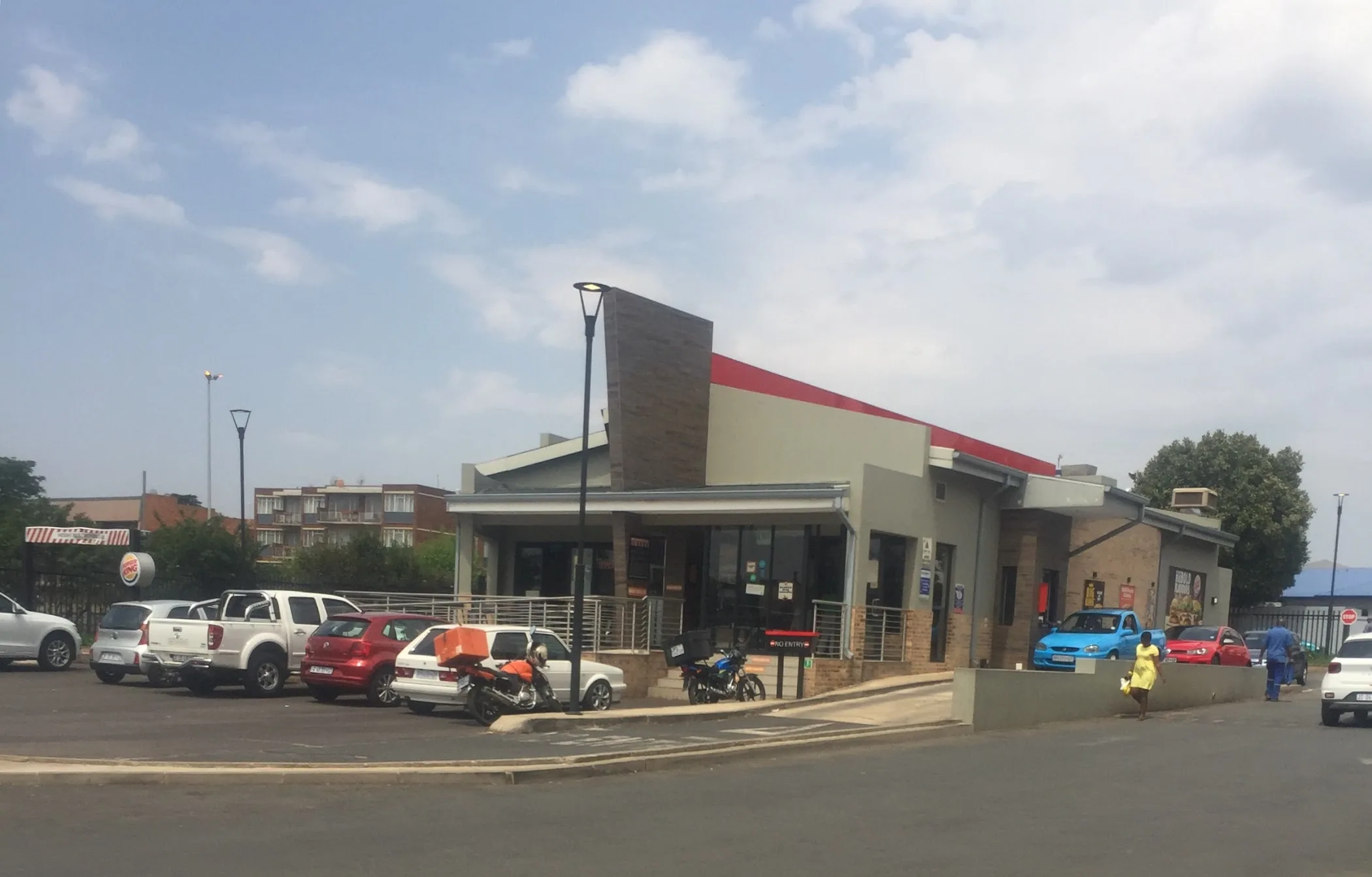 Burger King | Flora Centre | Drive-Thru — Roodepoort