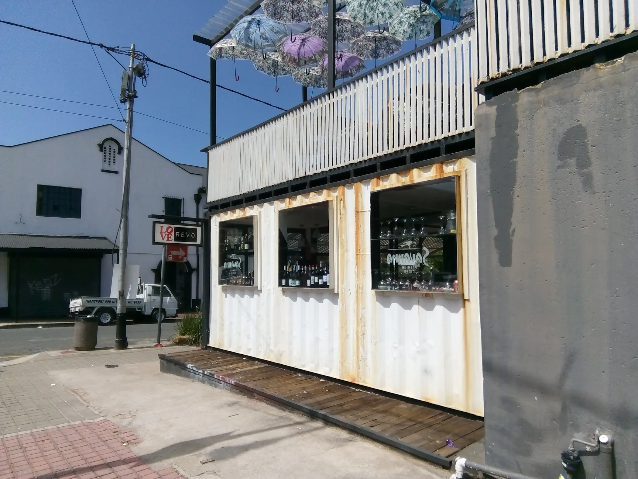 Shakers Cocktail Bar — Johannesburg