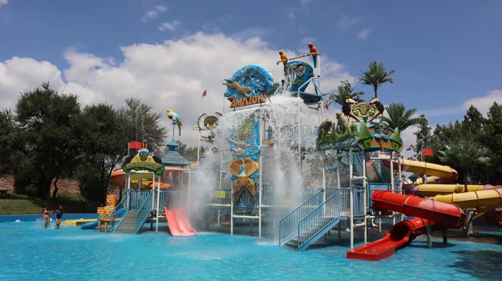 mzansi-theme-park-happy-island-waterworld-tortoisepath-southafrica