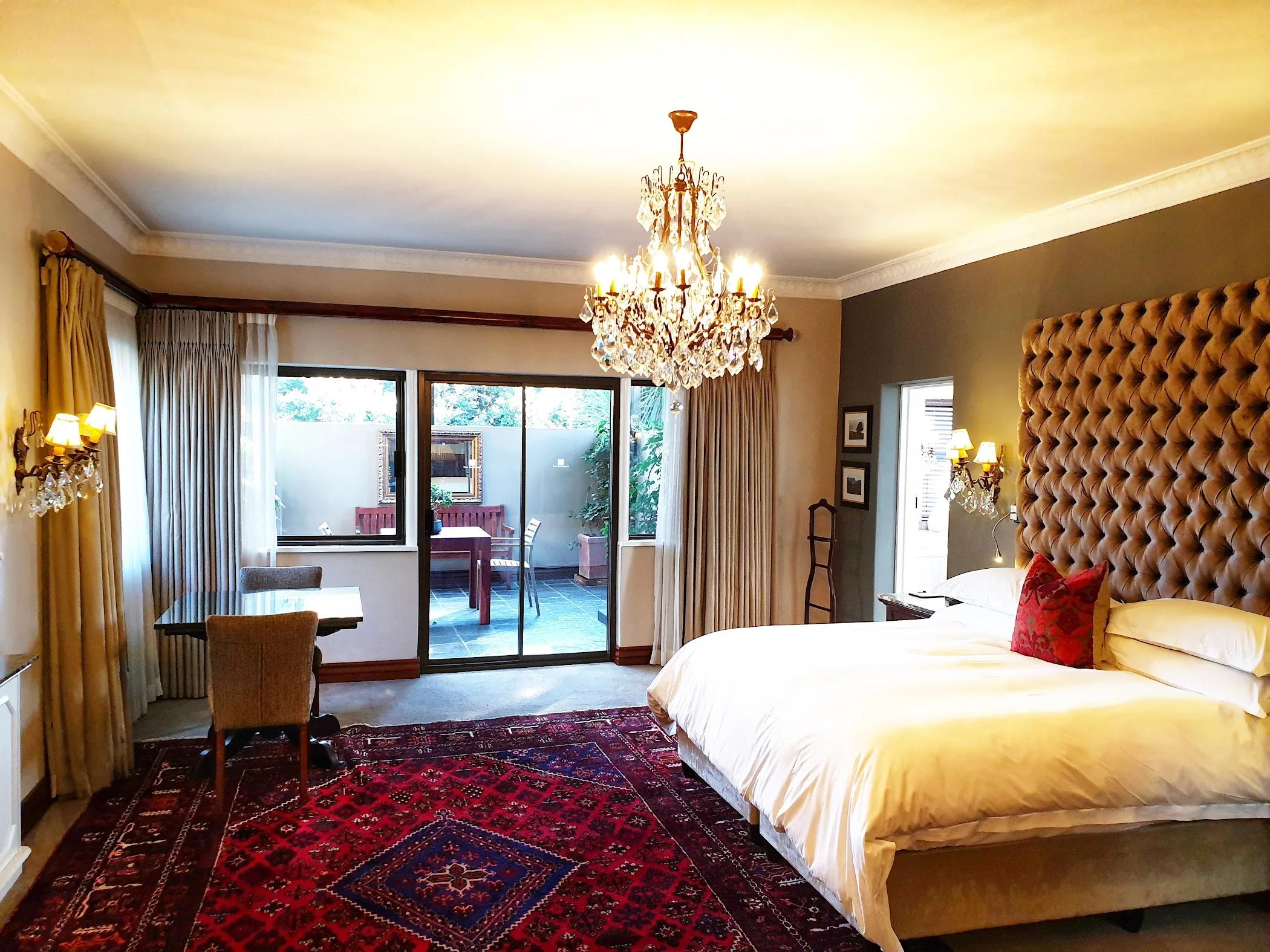 The Residence hotel — Johannesburg