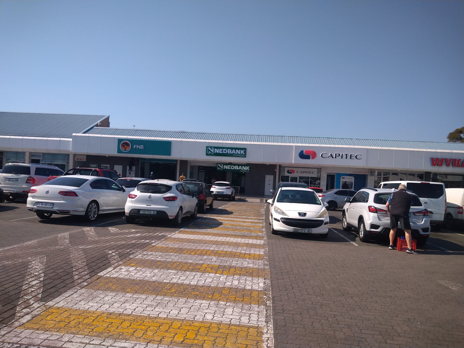 Beacon Bay Retail Park — East London
