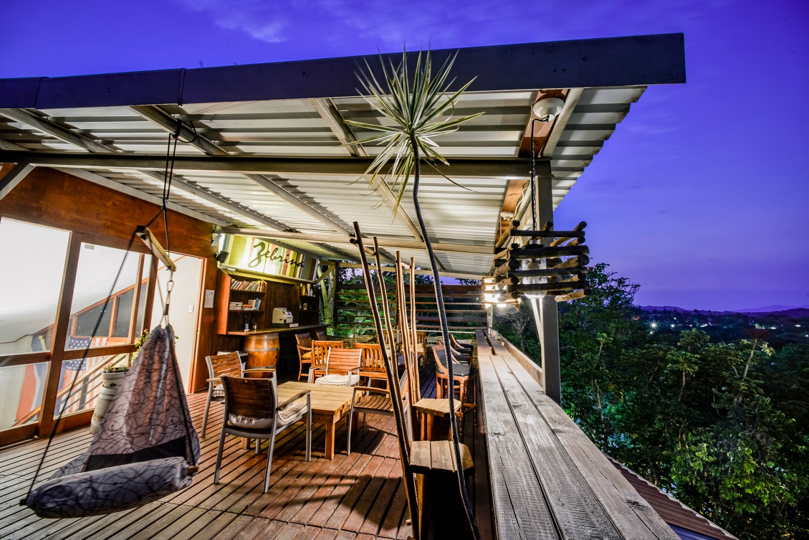 A first look at Zebrina Guest house, showing the arrival and setting of the stay in Mbombela.