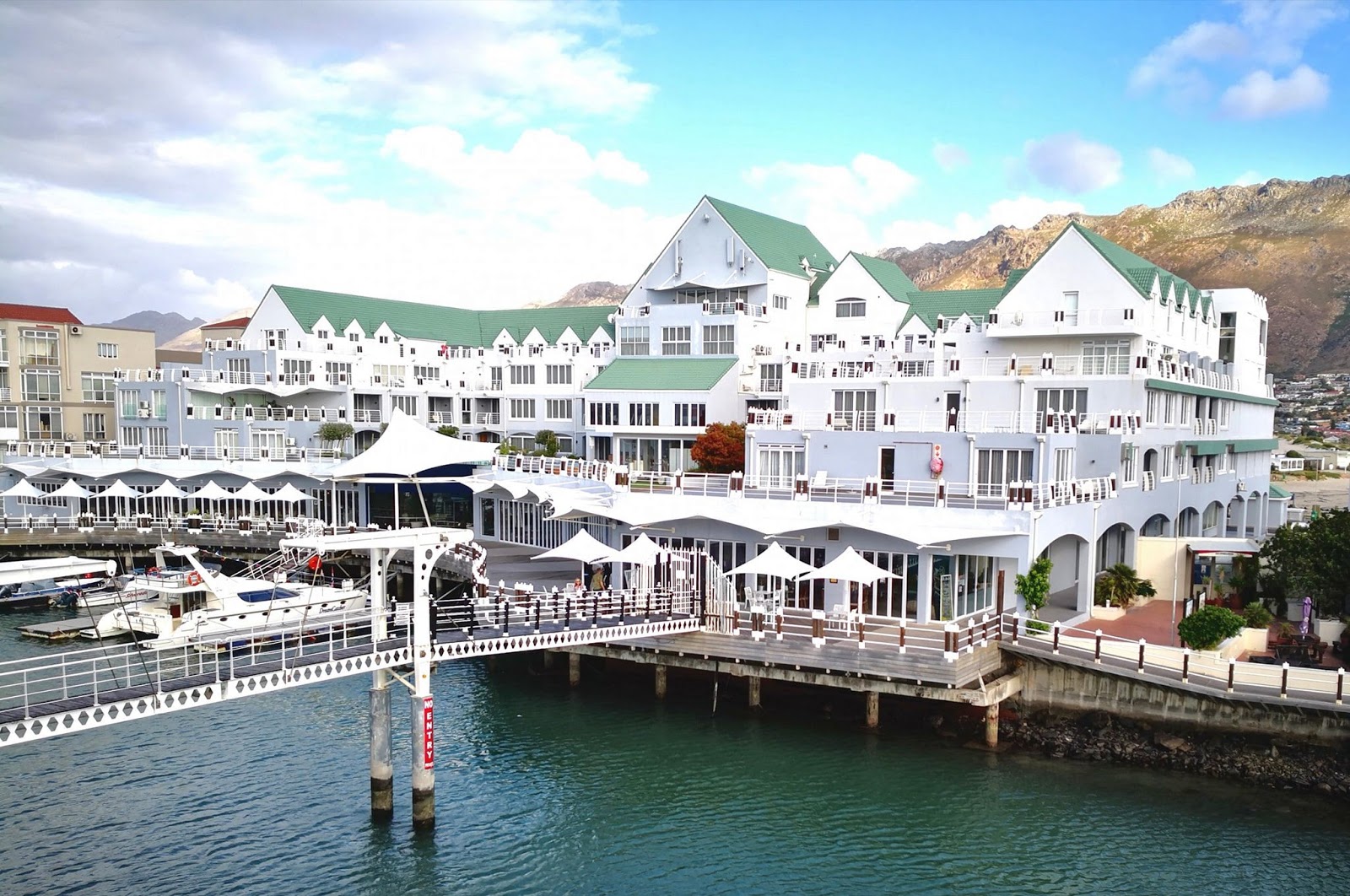 Krystal Beach Hotel — Cape Town