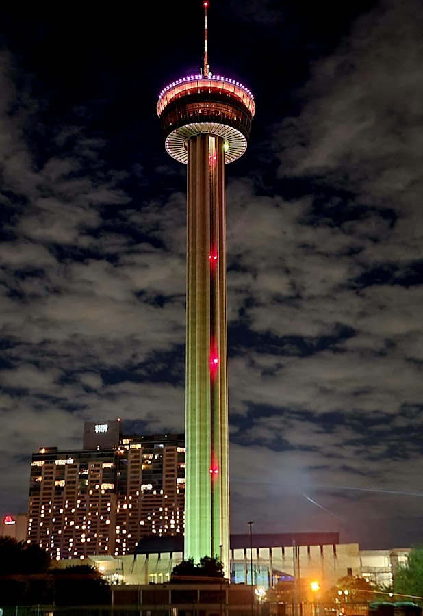 Tower of the Americas | Texas USA 🇺🇸 — San Antonio