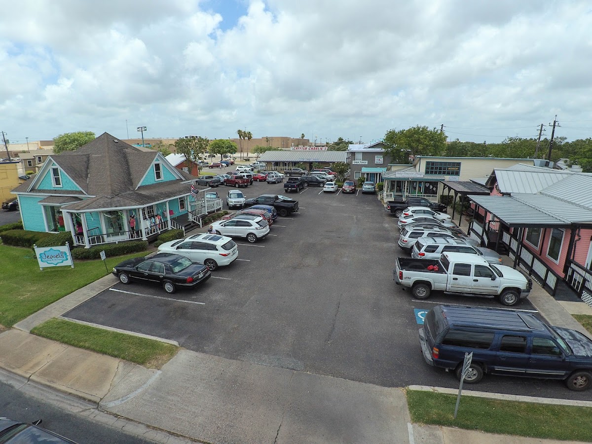 Crossroads Shopping Village | Texas USA 🇺🇸 — Corpus Christi
