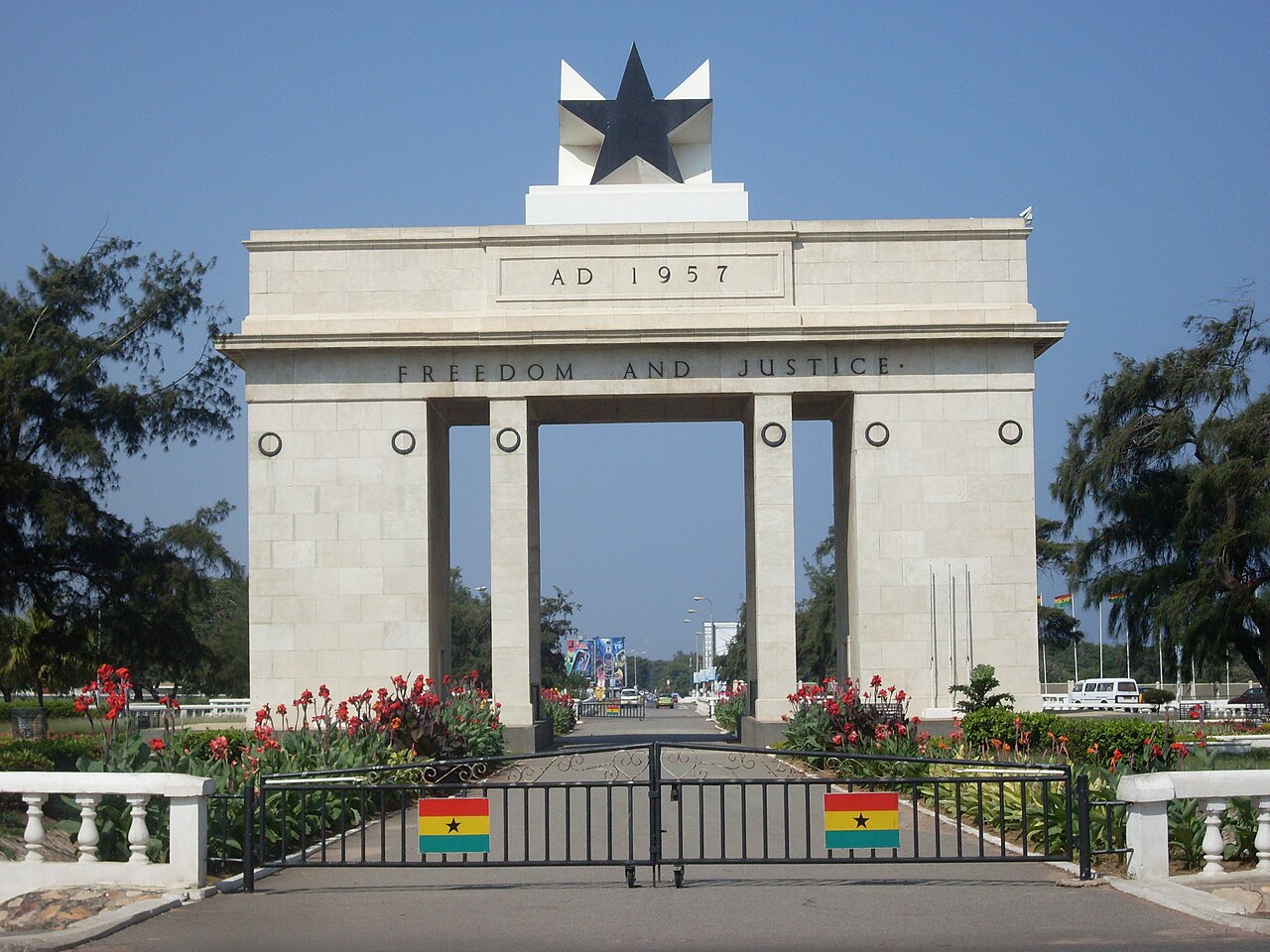 Black Star Gate — Accra