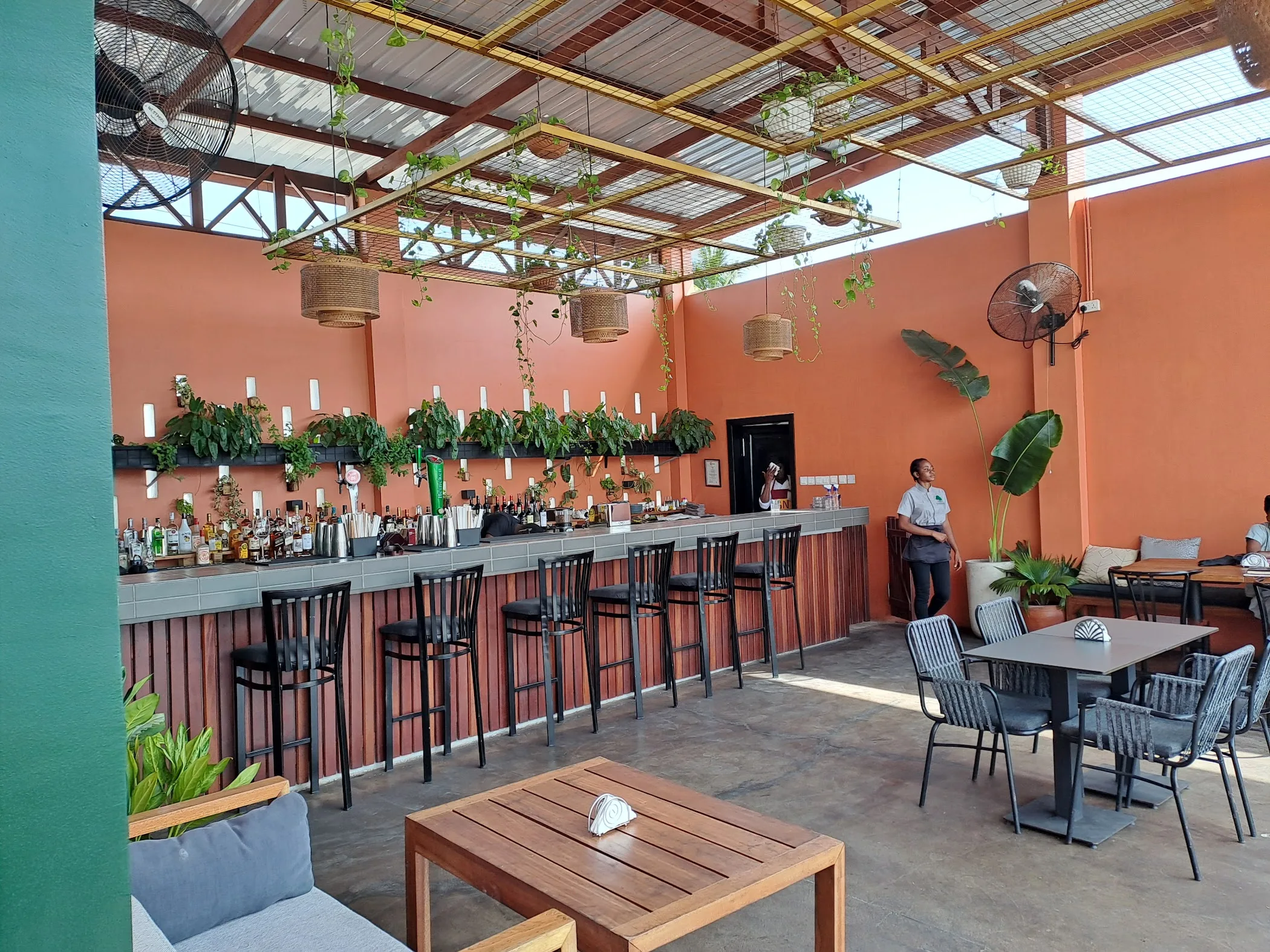 Treehouse Restaurant — Accra