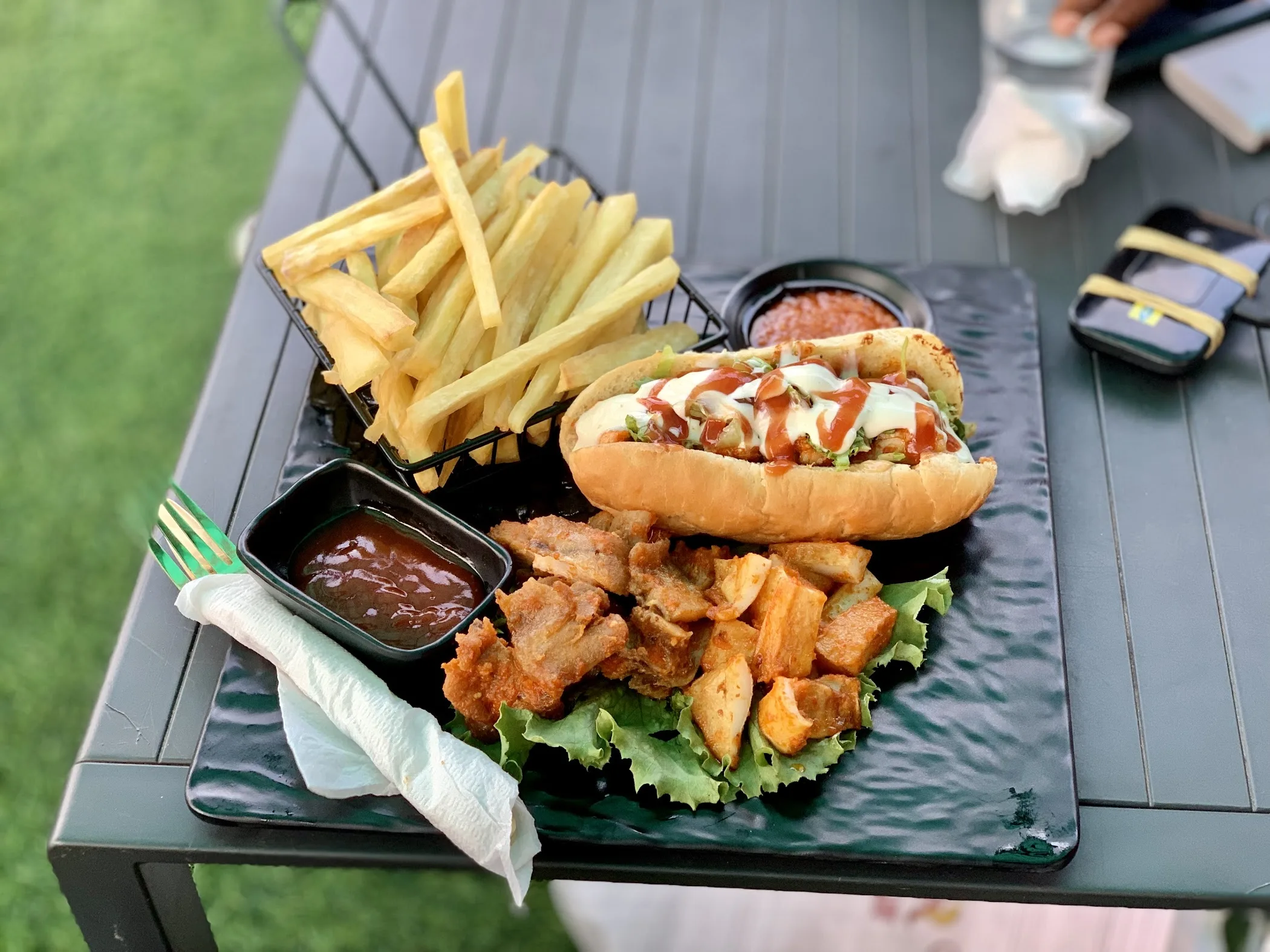 Pans & Grill — Accra