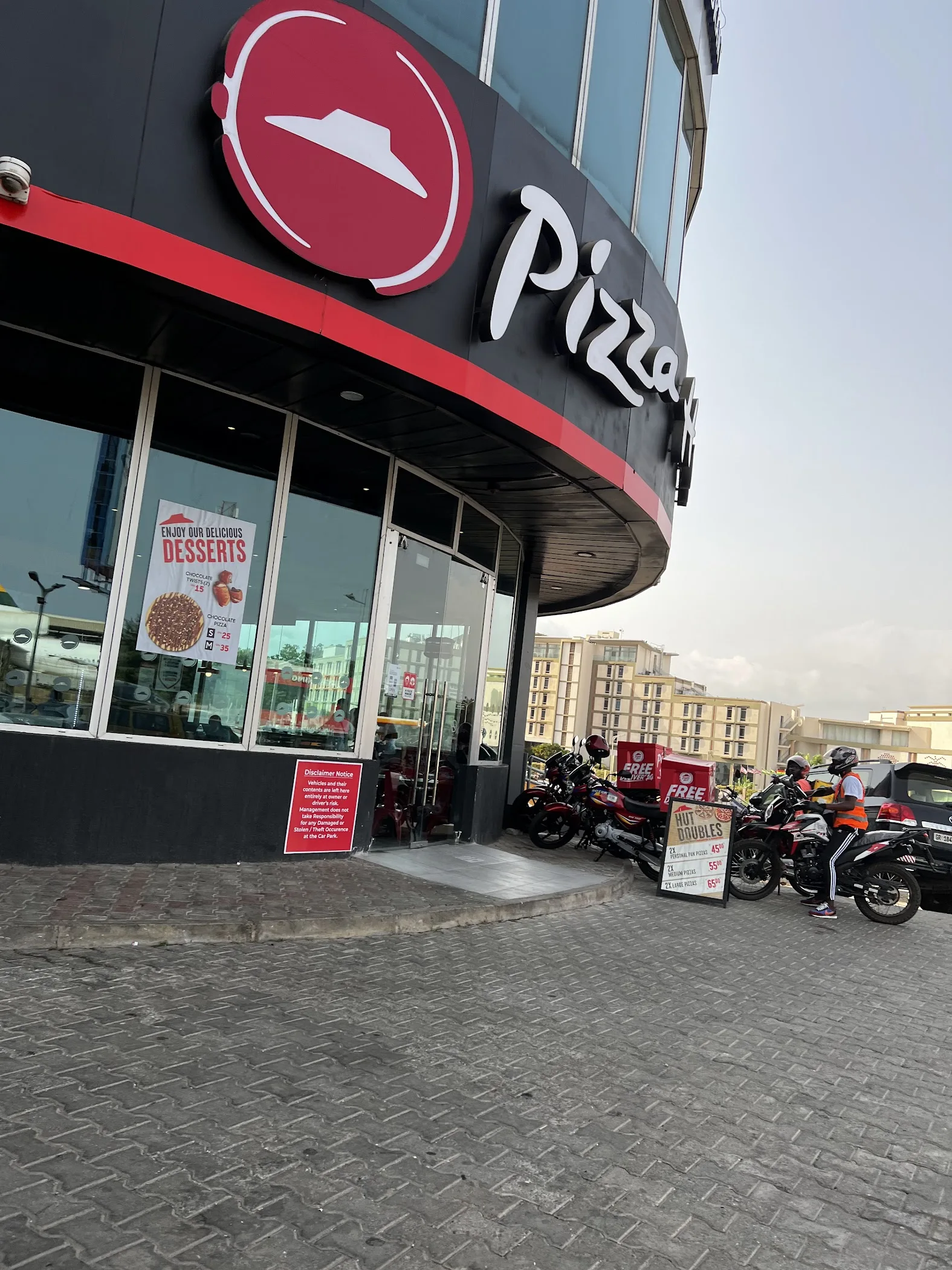 Pizza Hut | Marina Mall — Accra