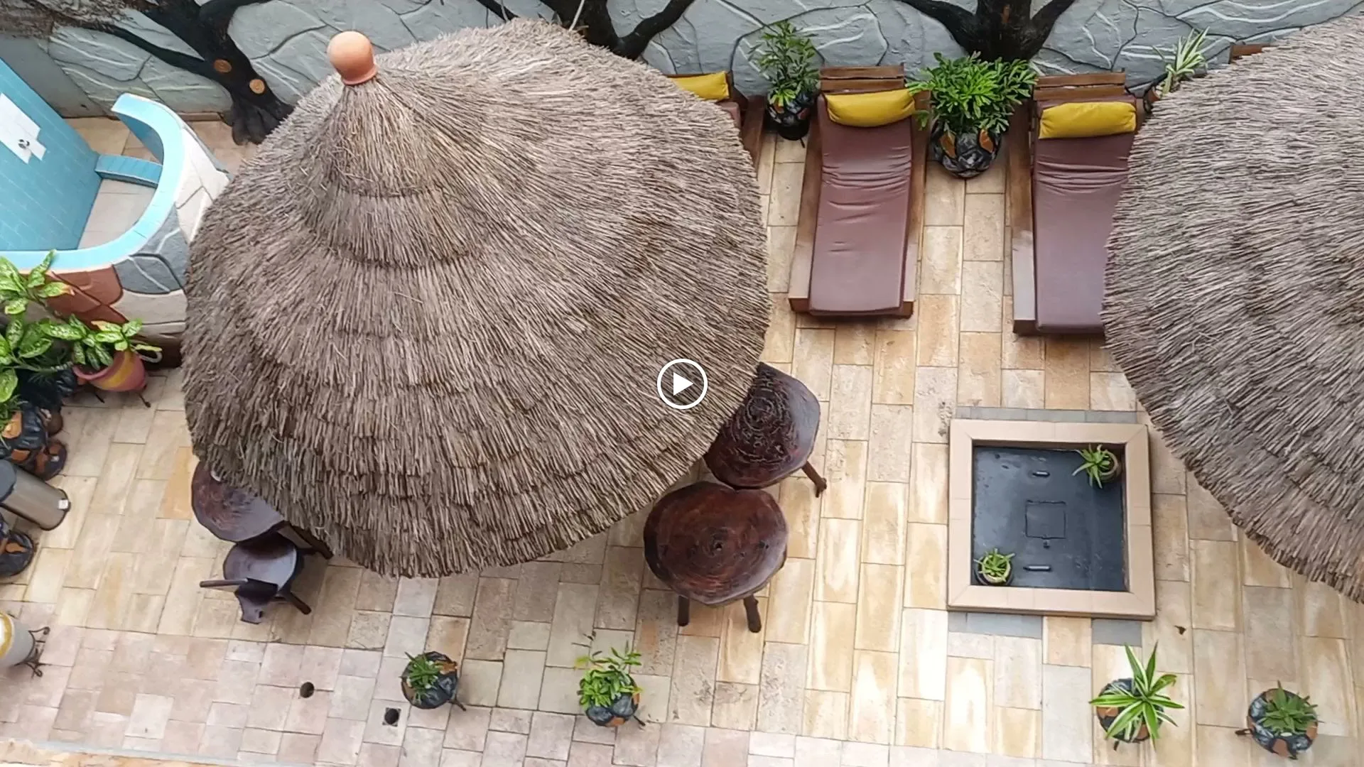 M.J. Grand Hotel — Accra