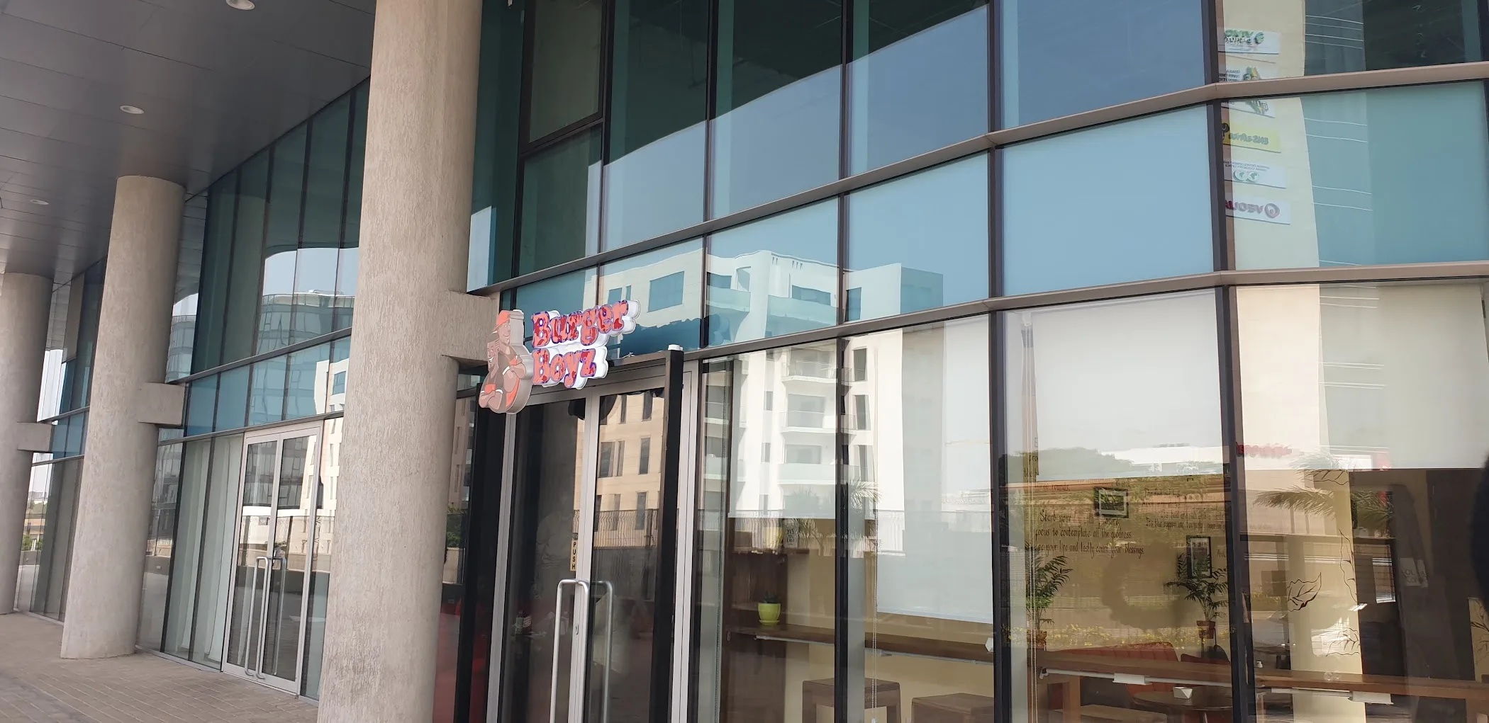 Burger Boyz GH — Accra