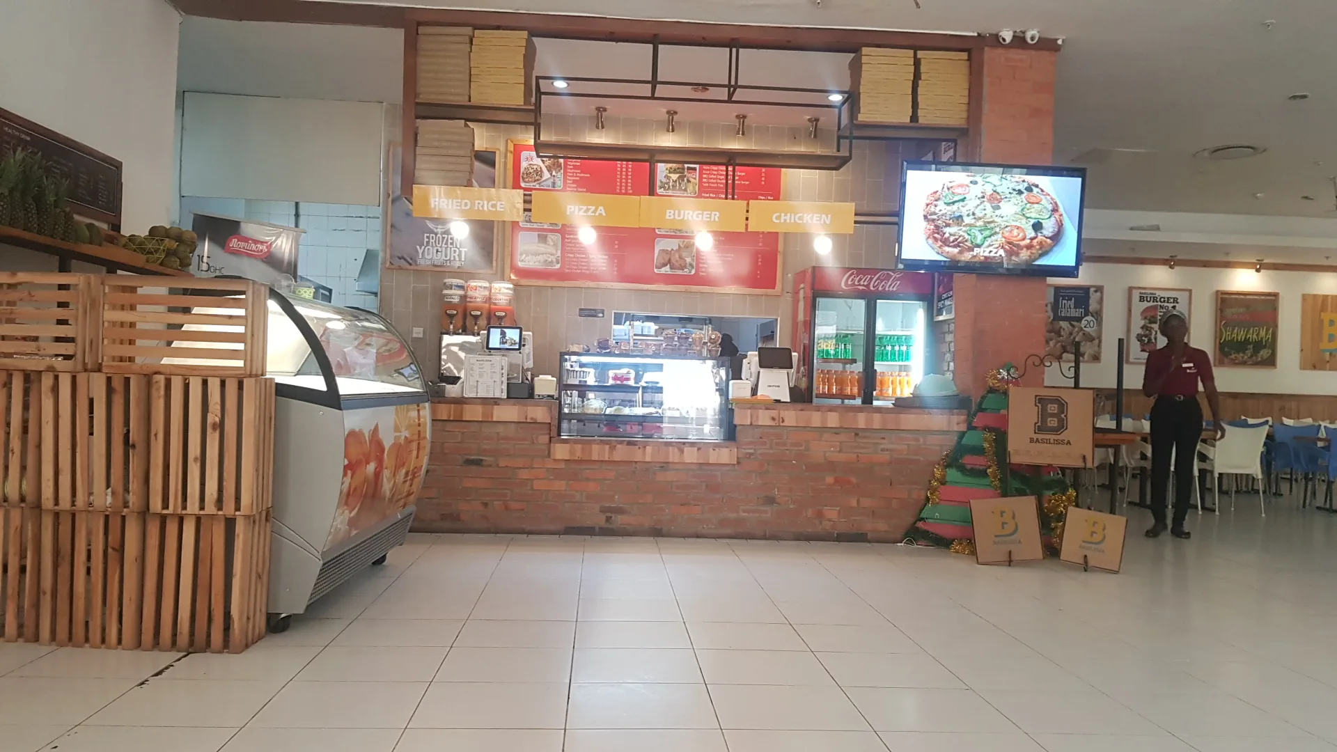 Basilissa | West Hills Mall — Mile 11