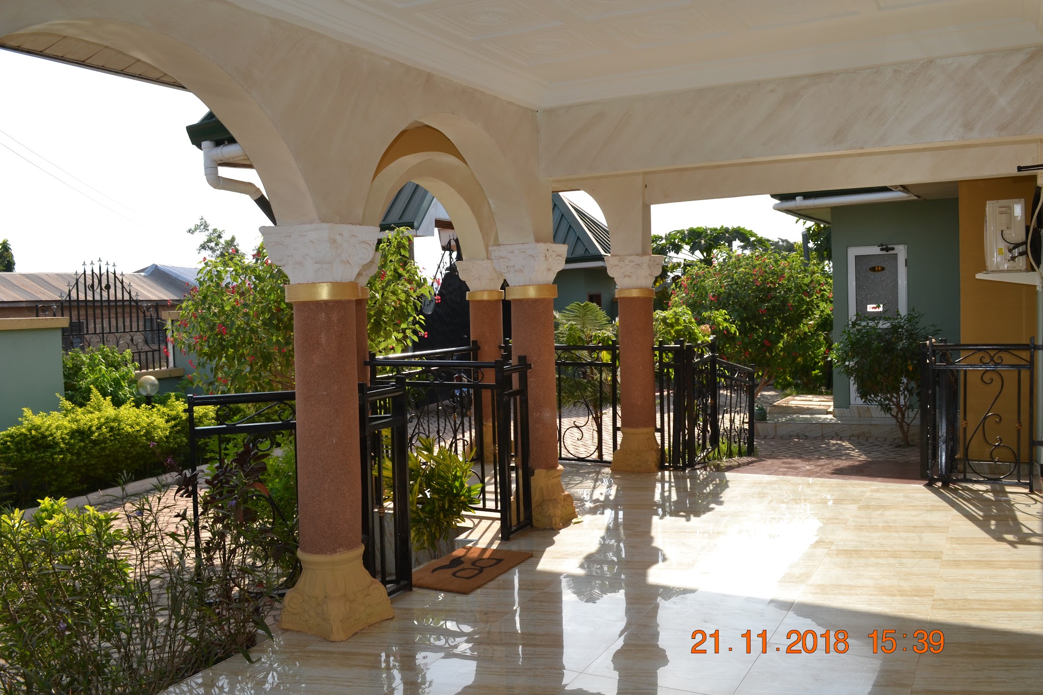 Best Lodge Hotel — Tamale