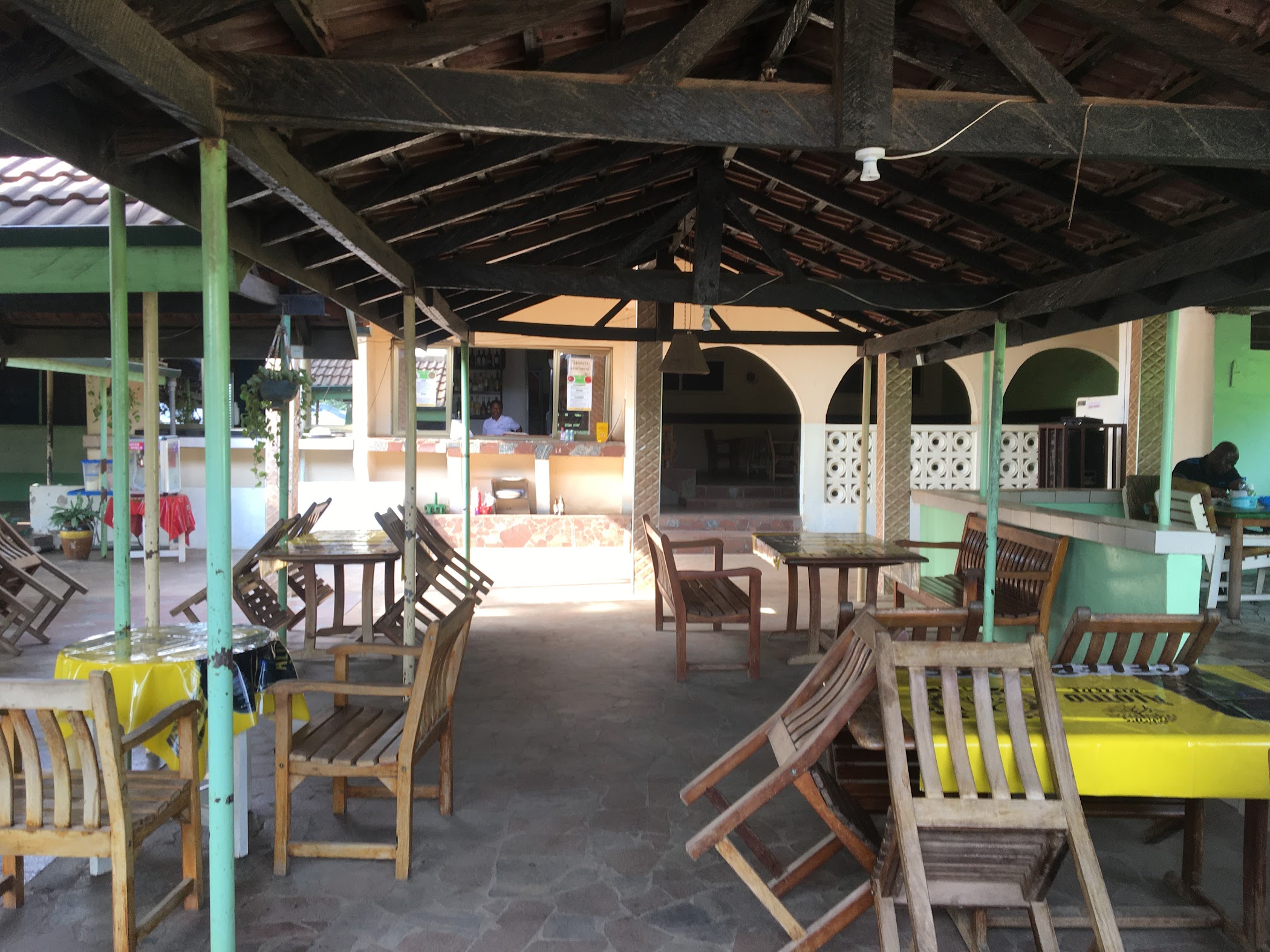 THE PALACE BAR & RESTAURANT — Madina