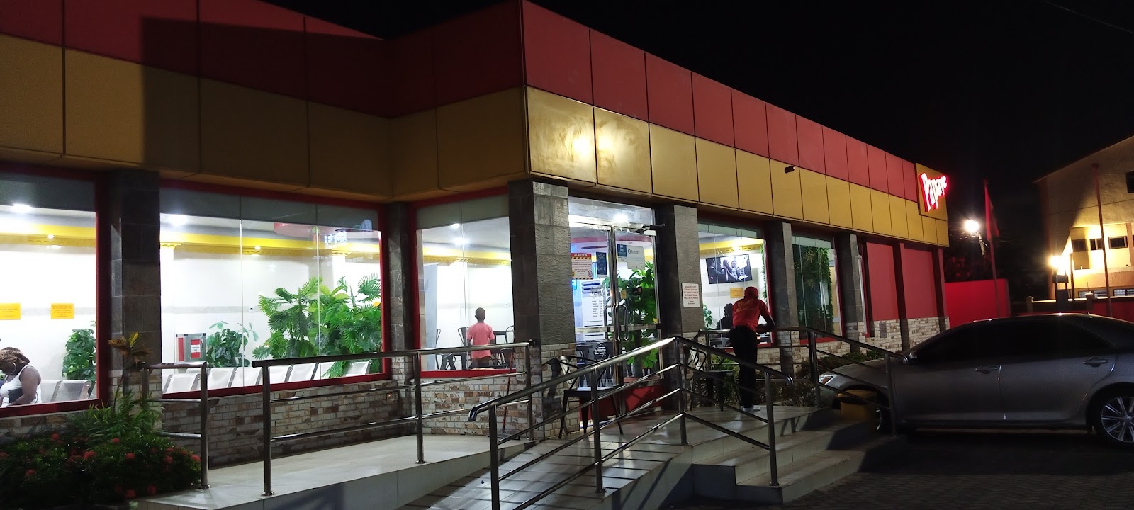 Papaye Fast Food – Awudome – TortoisePath