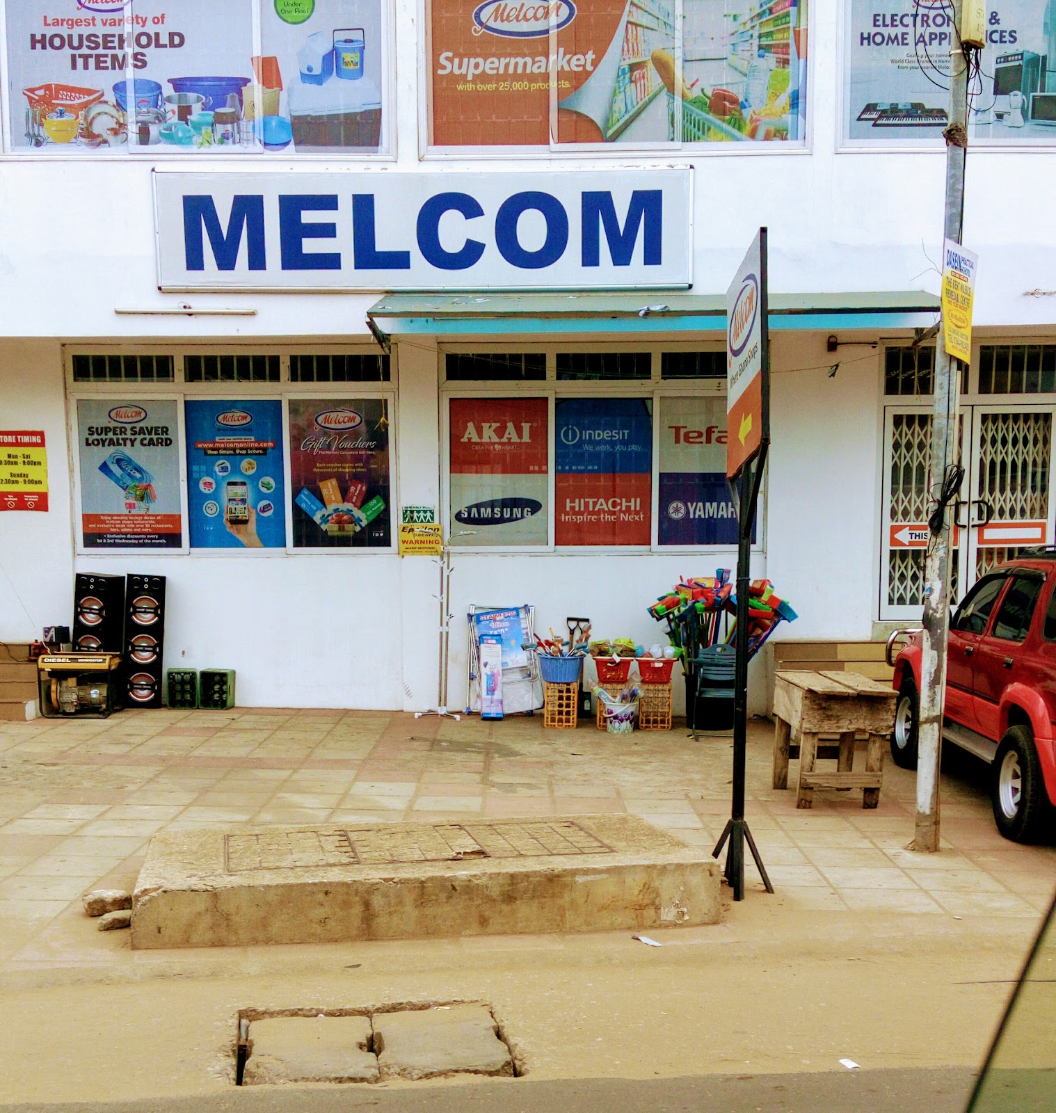 Melcom Lapaz branch — Accra