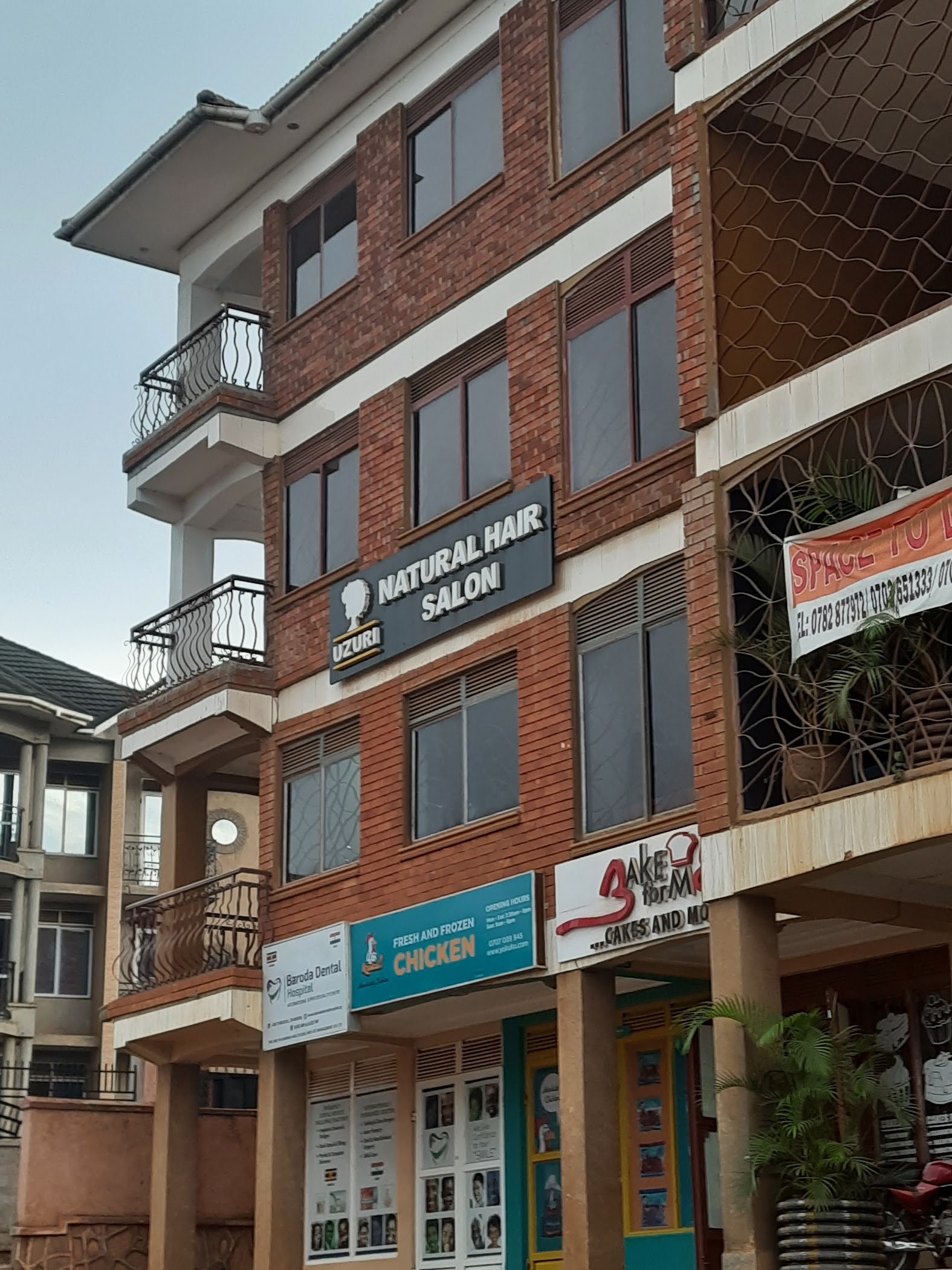 Uzuri Natural Hair Salon — Kampala