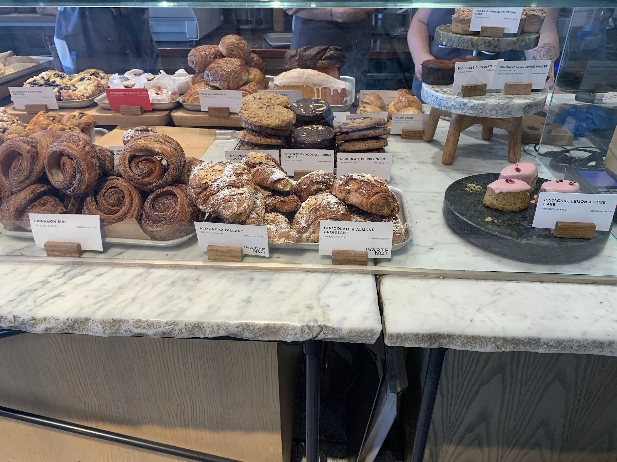 GAIL’s Bakery | Temple Fortune – TortoisePath | United Kingdom 🇬🇧