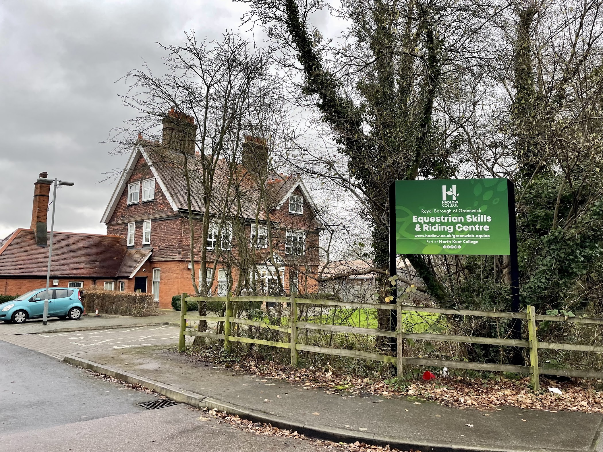 Royal Borough of Greenwich Equestrian Centre – TortoisePath | United