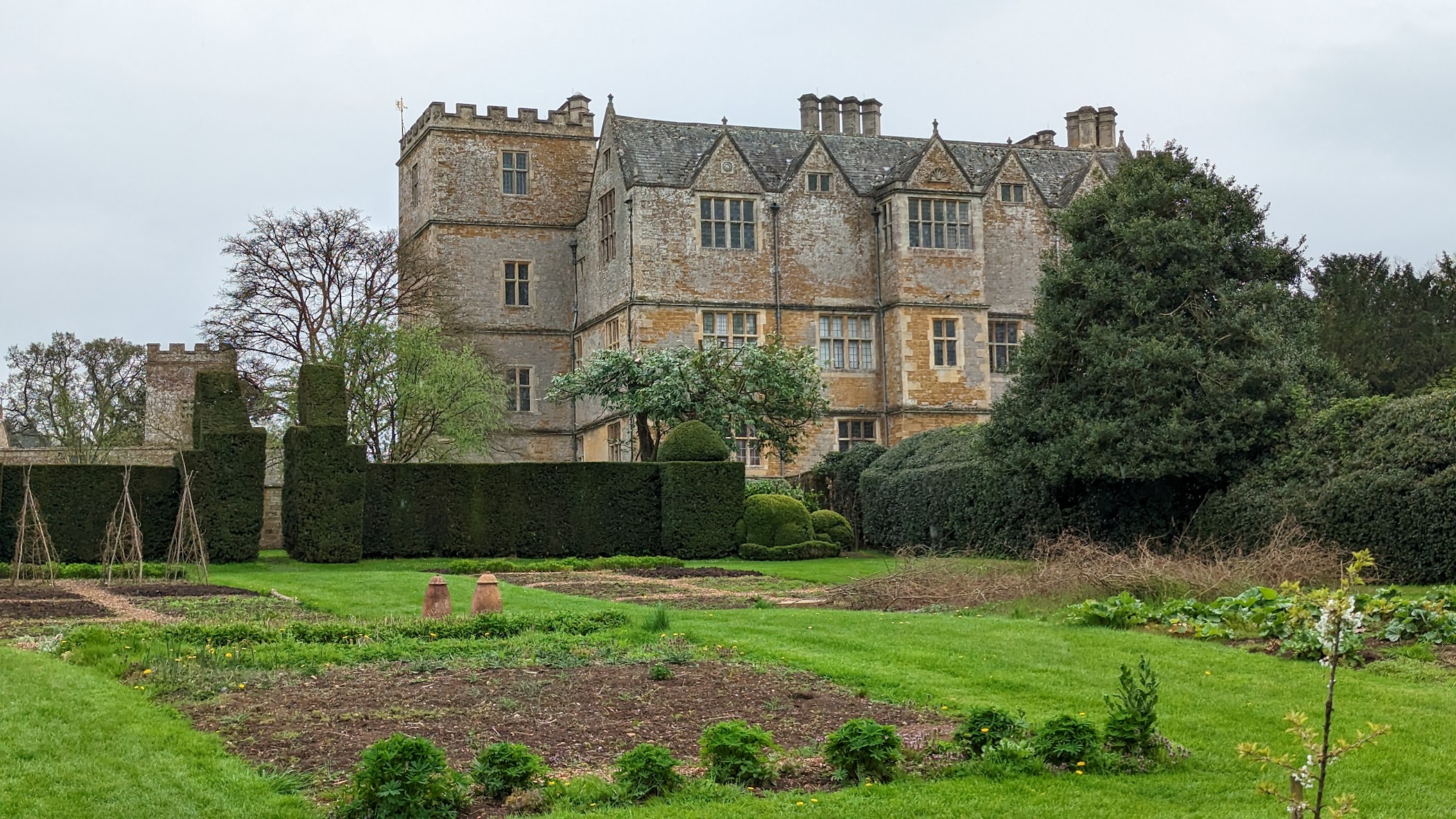 National Trust | Chastleton House – TortoisePath | United Kingdom 🇬🇧