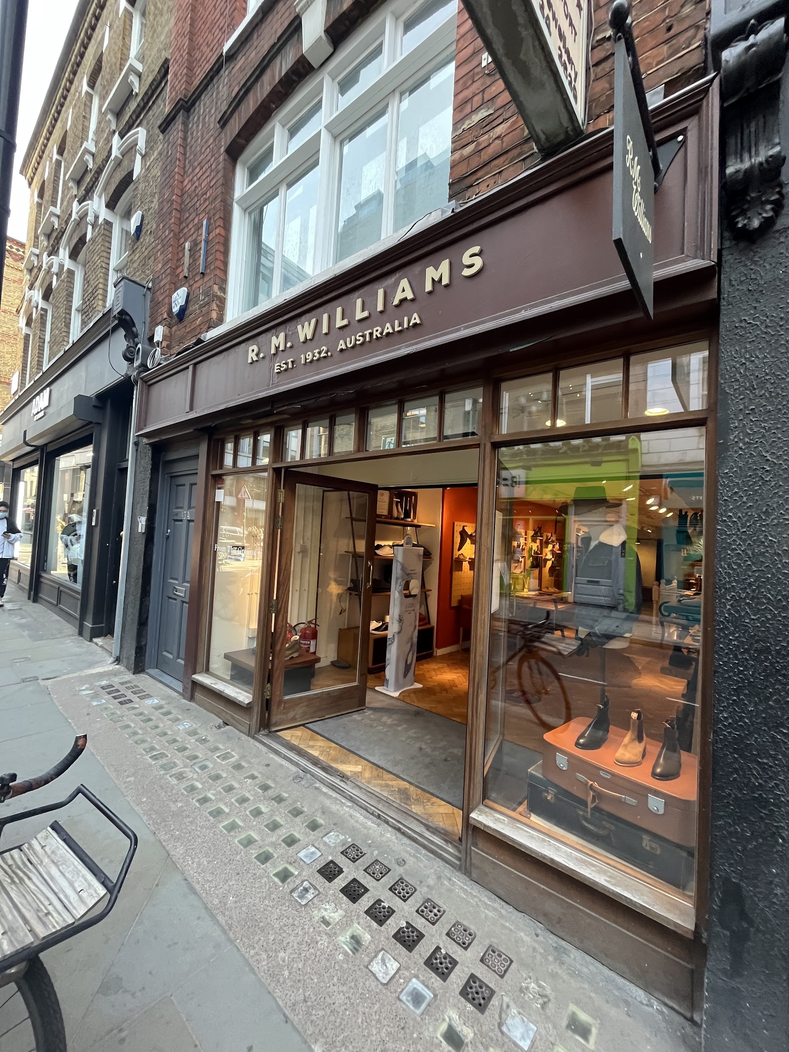 R.M.Williams | New Bond Street | London — London