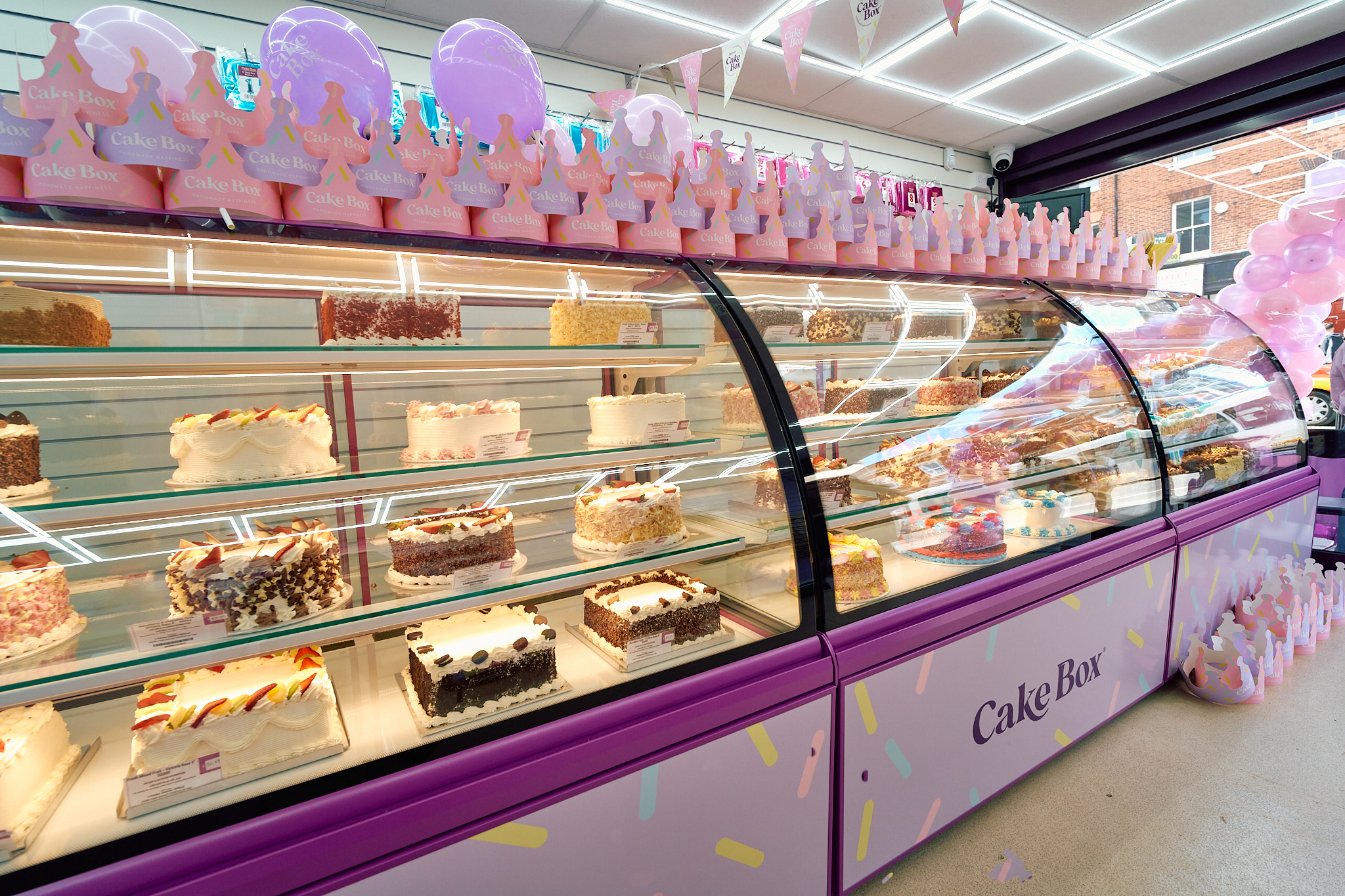 Cake Box | Tolworth — Broadway