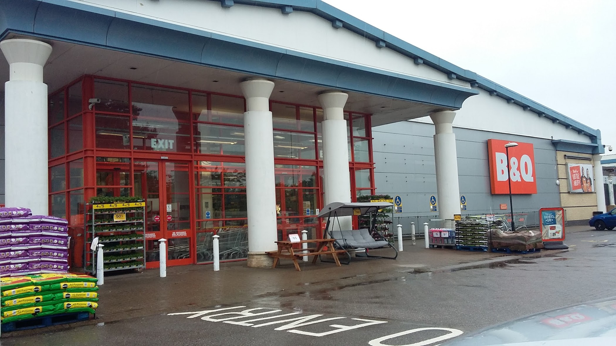 B&Q | Bridgend — Bridgend