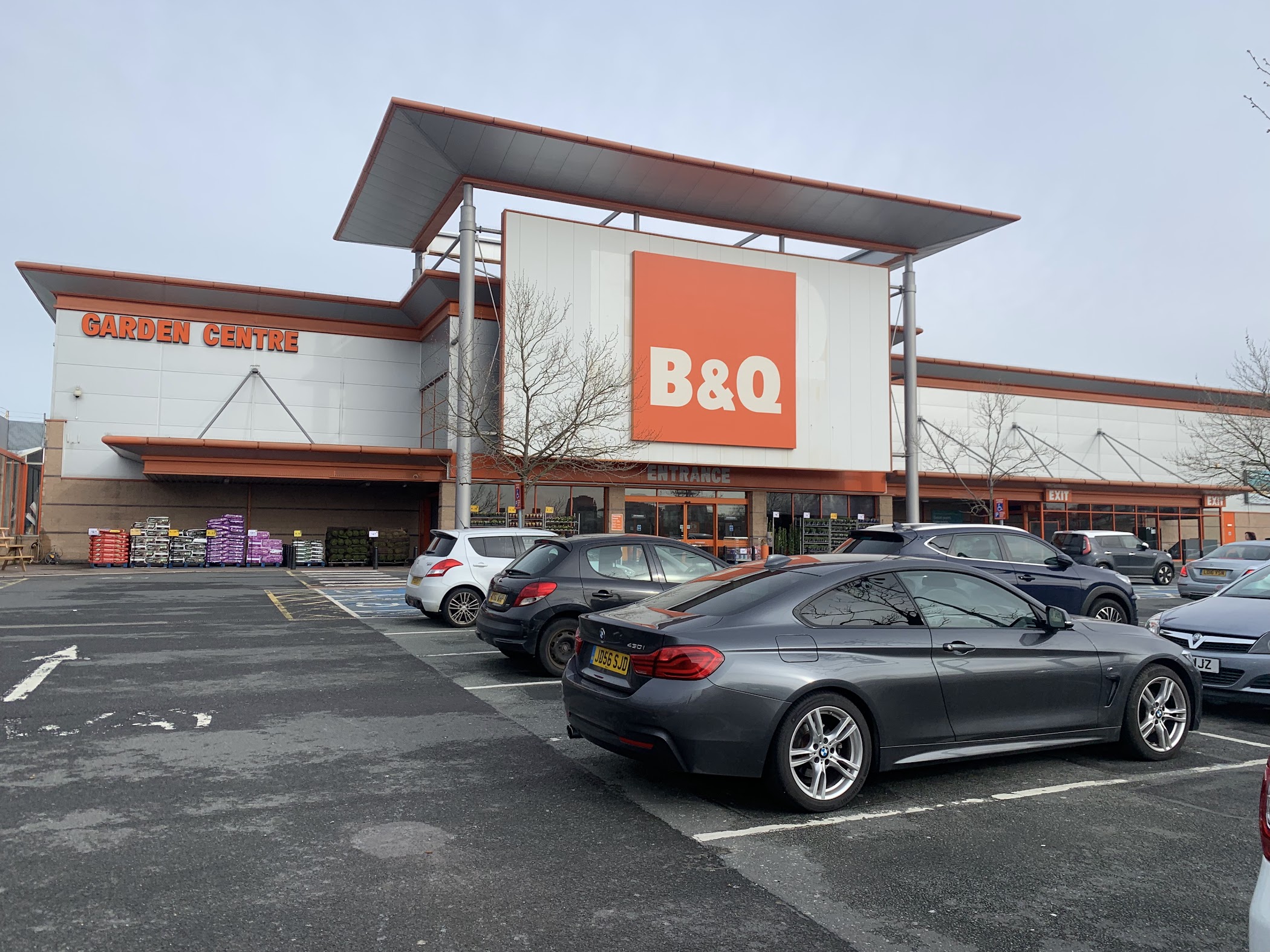 B&Q | Stockport — Stockport