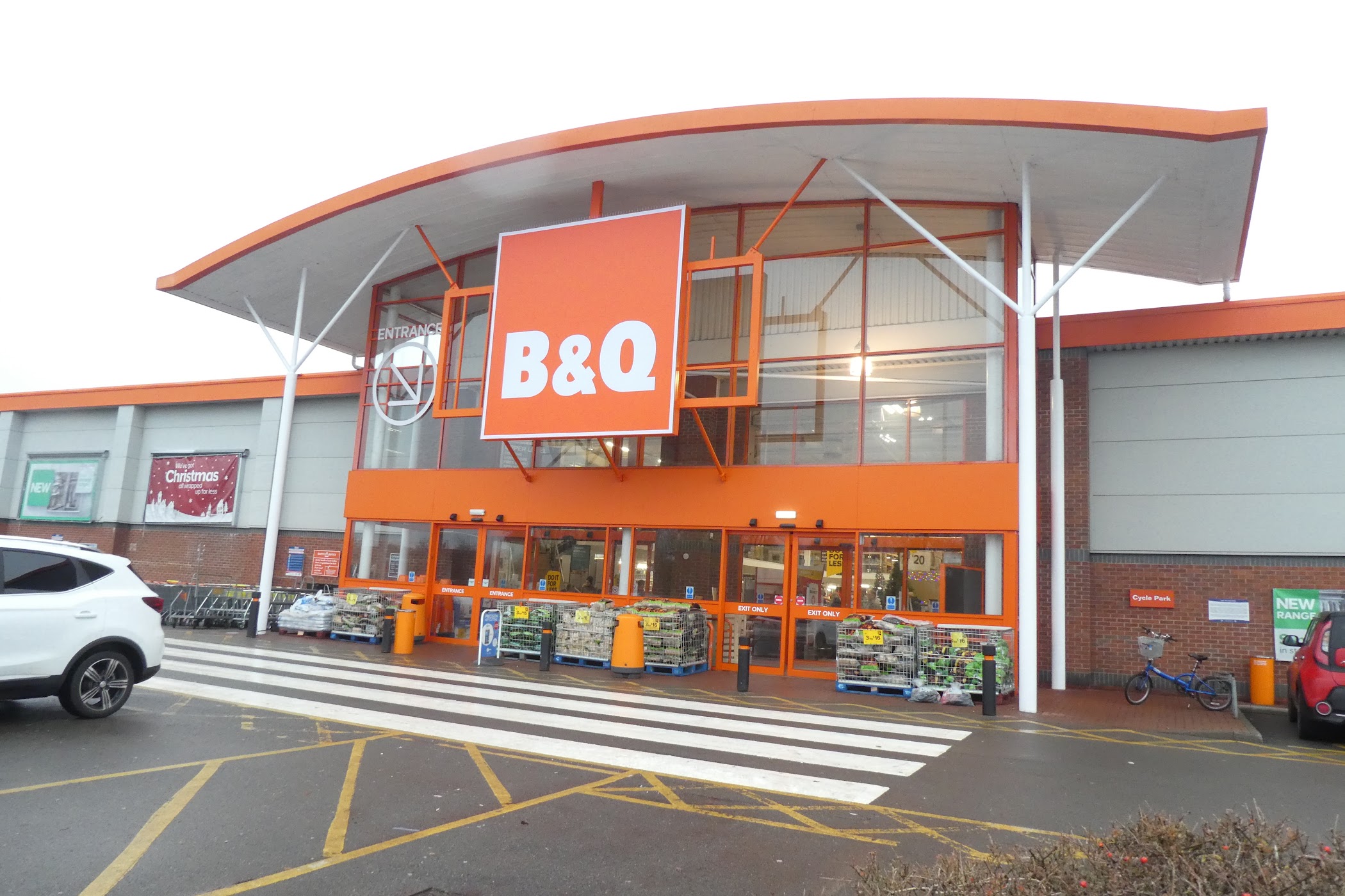 B&Q | Aylesbury — Aylesbury
