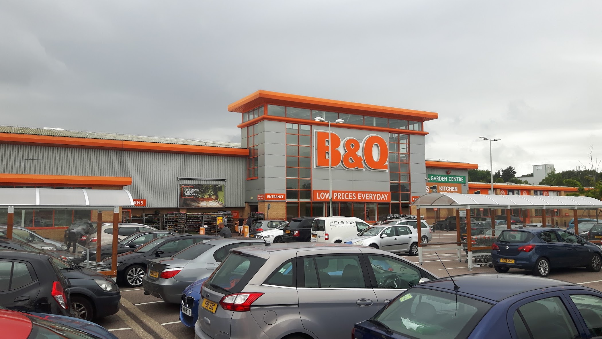 B&Q | Luton – TortoisePath | United Kingdom 🇬🇧
