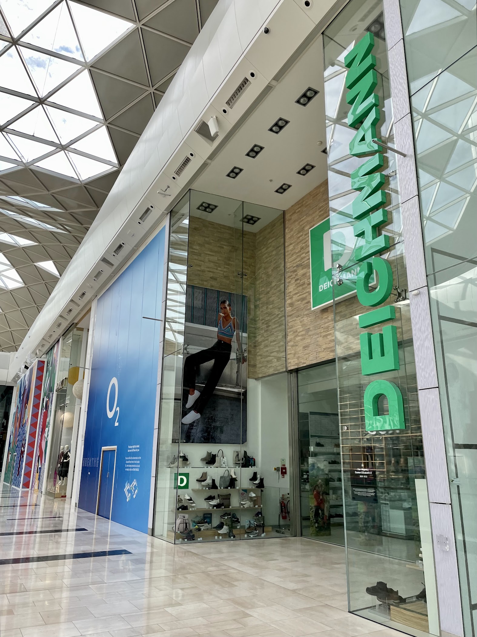 DEICHMANN | Westfield Shopping Centre | White City