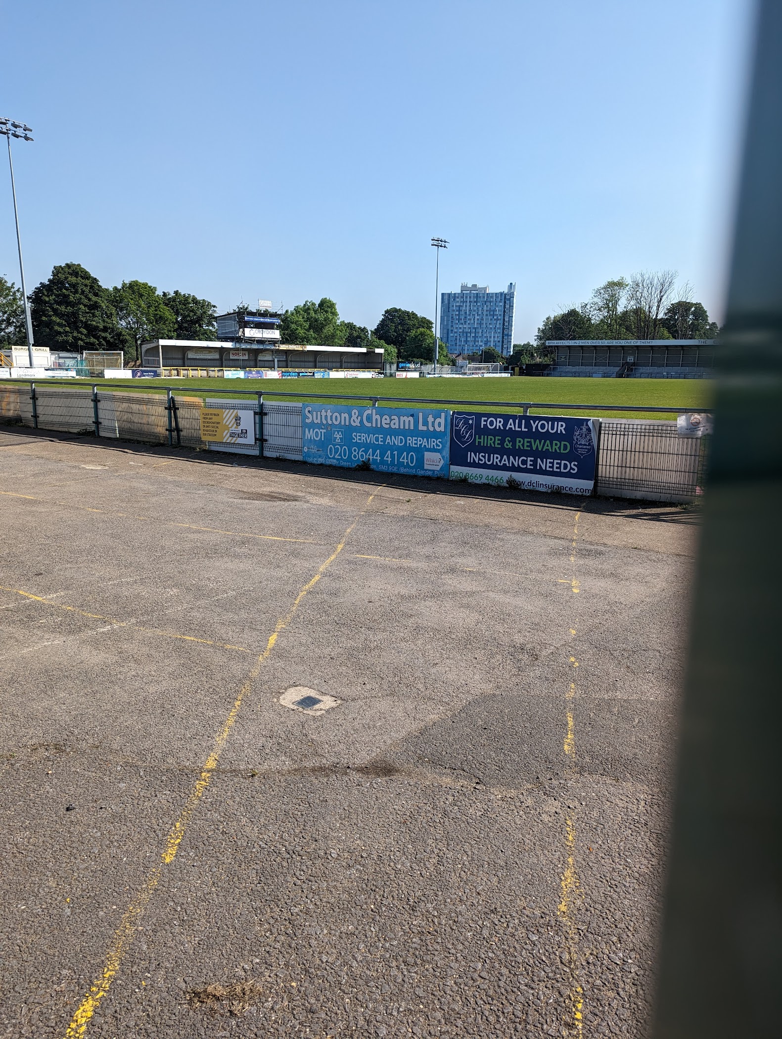 Sutton Spectres Sutton United Football Club – TortoisePath | United Kingdom 🇬🇧