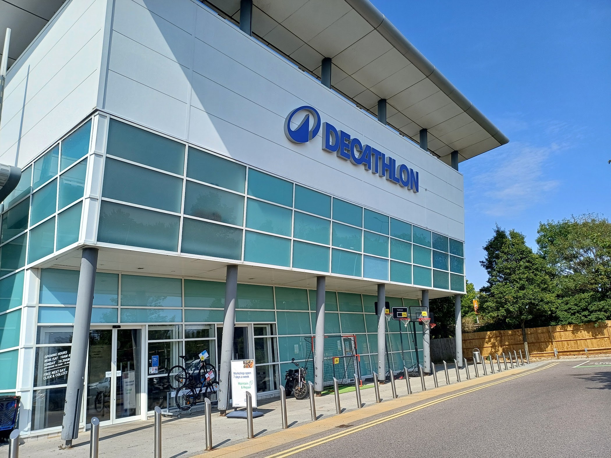 Decathlon | Lakeside