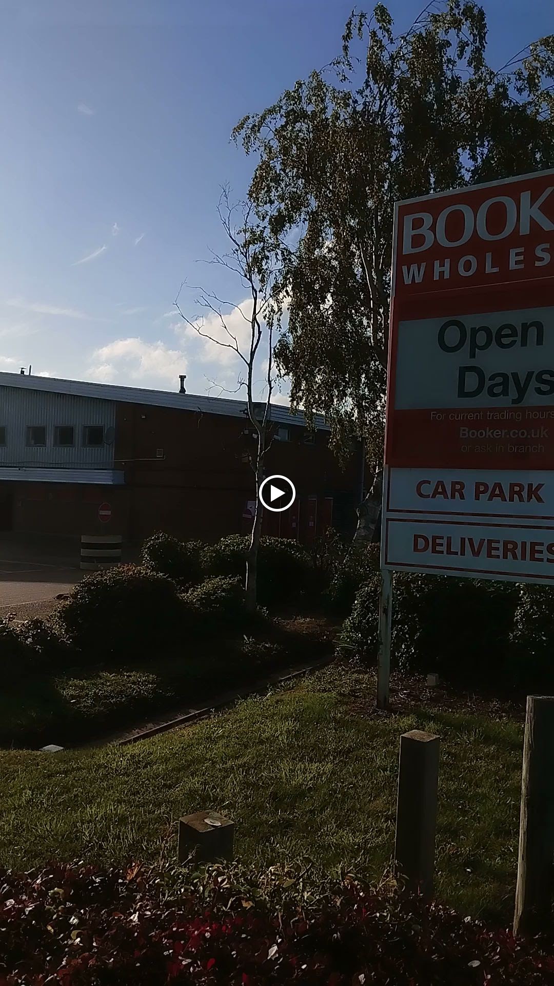 Arrival and context view at Booker | Medway in Chatham, England.