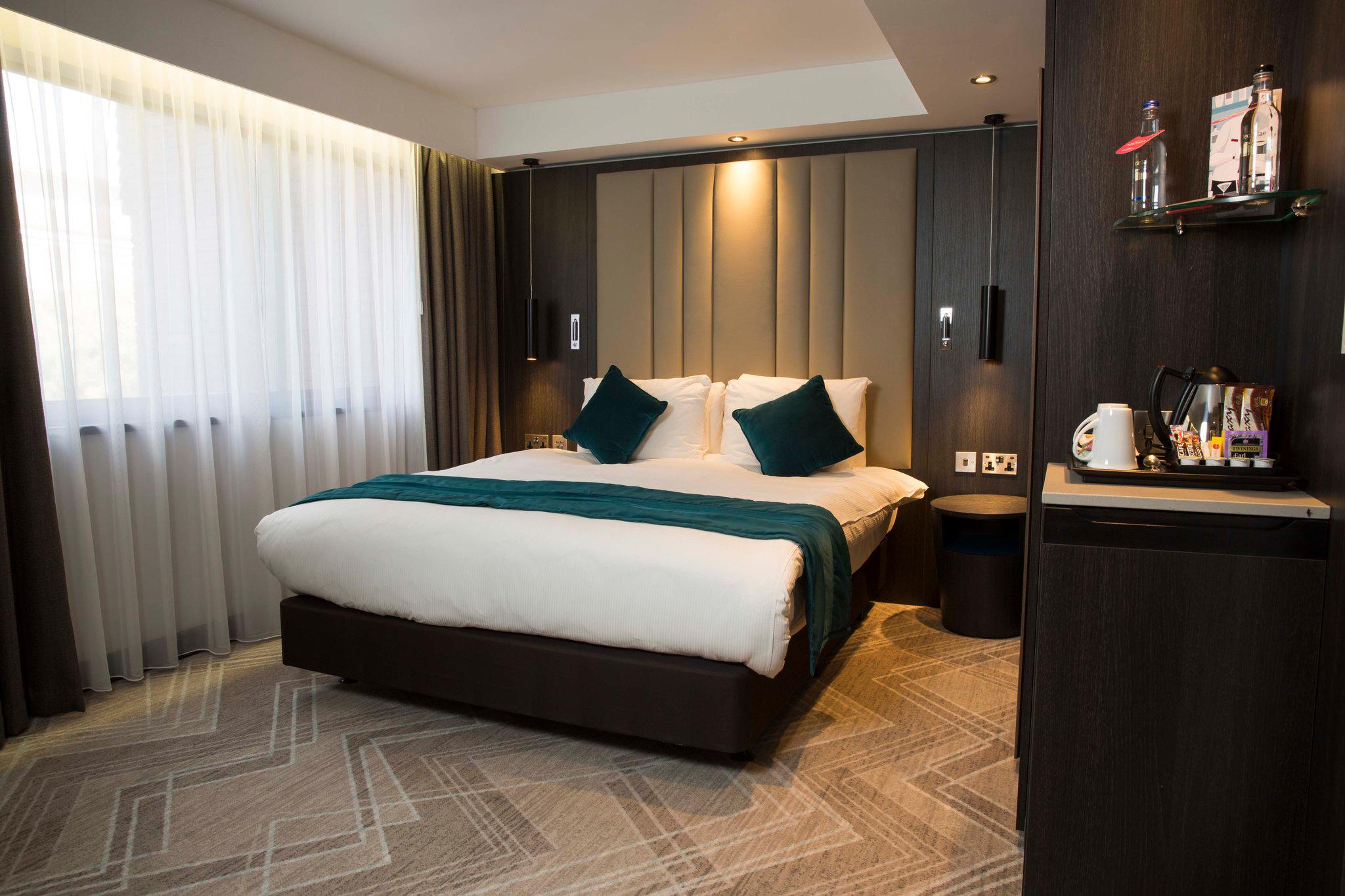 Arrival and exterior context at Crowne Plaza | Basingstoke | an IHG Hotel in England.